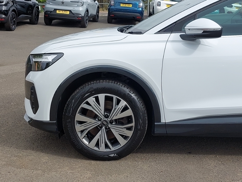 Audi Q4 E Tron Black Edition Black #19