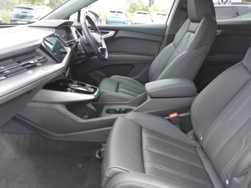 Audi Q4 E Tron 210Kw 45 82Kwh Sport Leather White #5