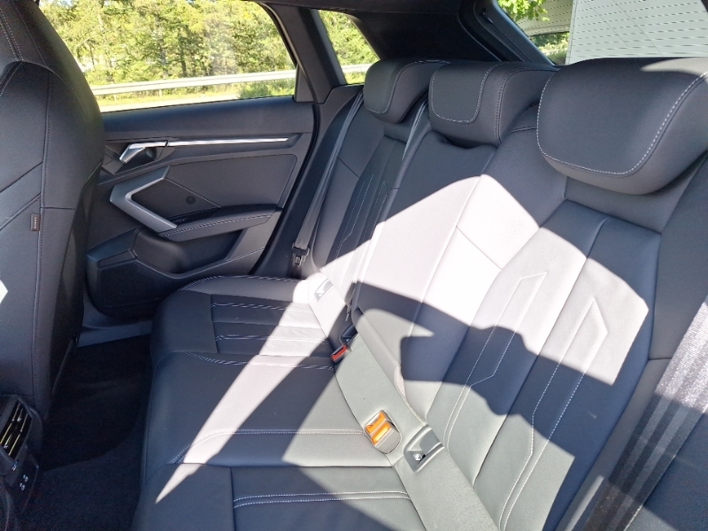 Audi A3 2.0 Tdi 150 Black Edition S Tronic Blue #6