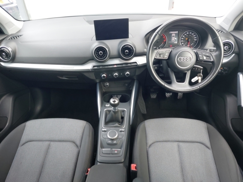 Audi Q2 1.0 Tfsi Sport White #3