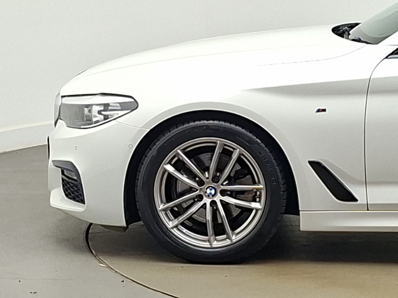 BMW 5 Series 530E M Sport Blue #19