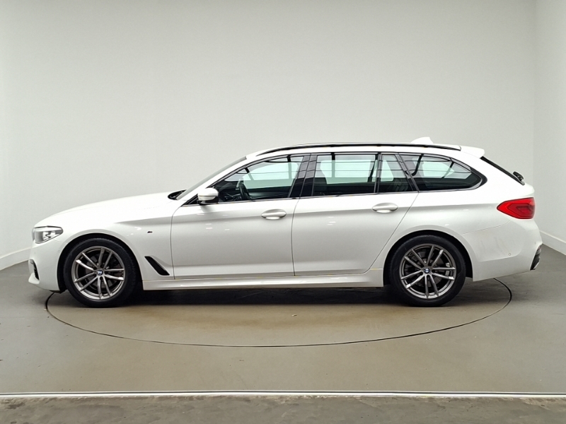 BMW 5 Series 520D Mht M Sport White #4