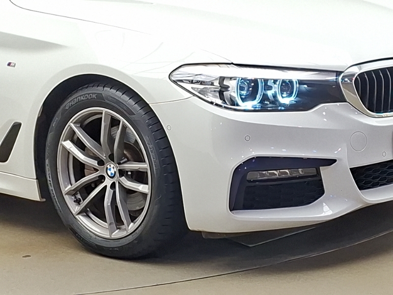 BMW 5 Series 530E M Sport Blue #20