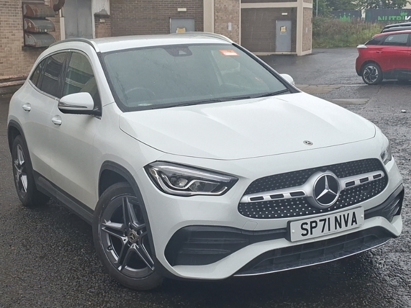 Mercedes-Benz GLA Class Gla 220D 4Matic Amg Line White