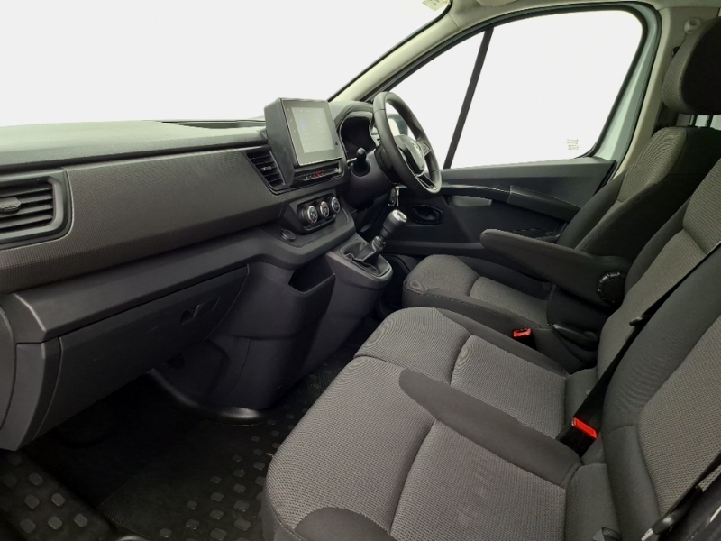 Renault Trafic Ll30 Blue Dci 130 Advance Safety Van White #5