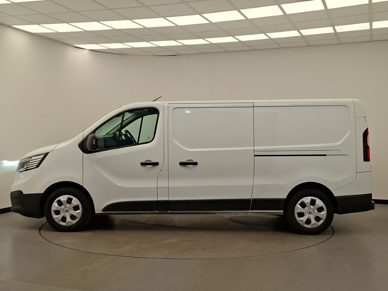 Renault Trafic Ll30 Blue Dci 130 Advance Safety Van White #4