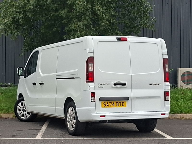 Renault Trafic Ll30 Blue Dci 130 Extra Safety Van White #2