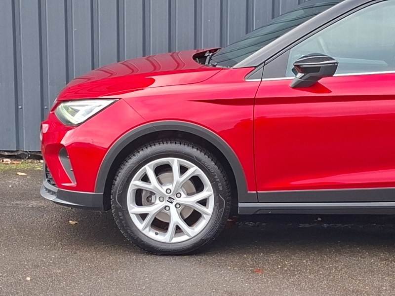 Seat Arona 1.0 Tsi 110 Fr Ez Grey #18