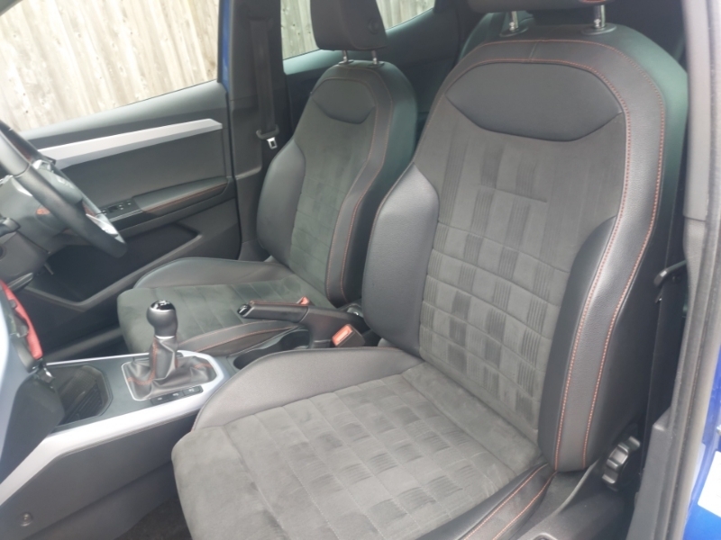 Seat Arona 1.0 Tsi 110 Fr Sport Blue #5