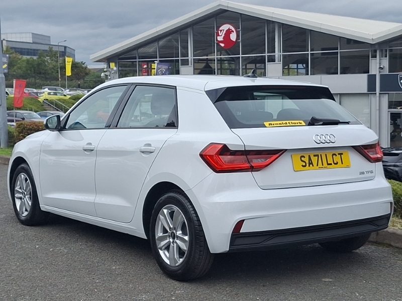 Audi A1 25 Tfsi Technik White #2