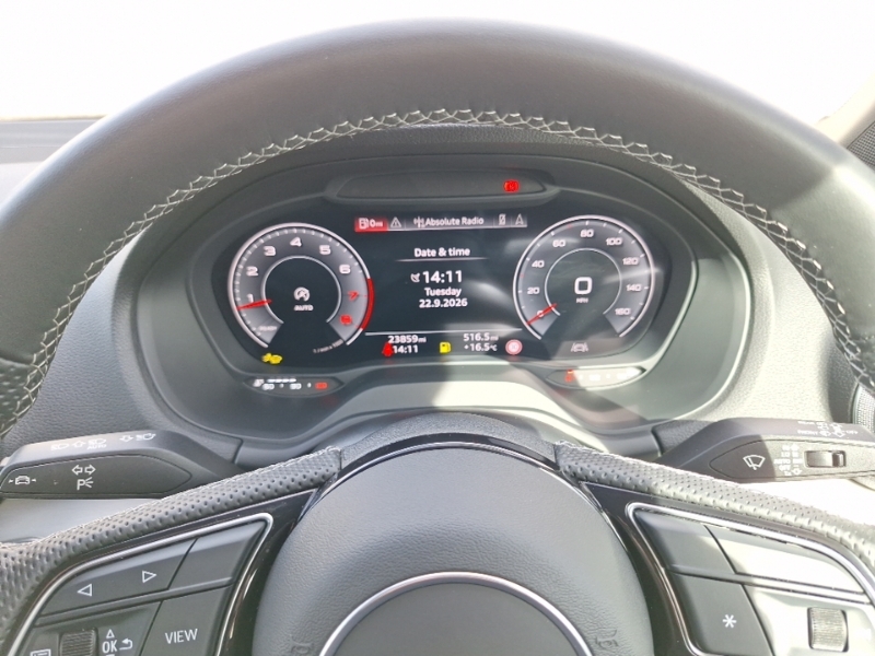 Audi Q2 S Line Black #17