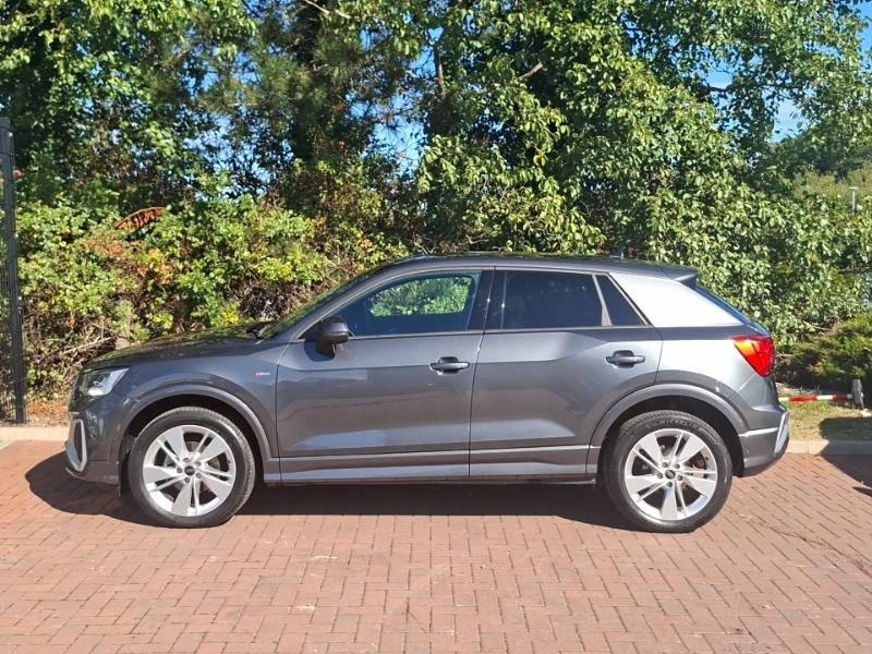 Audi Q2 35 Tfsi S Line S Tronic Grey #4