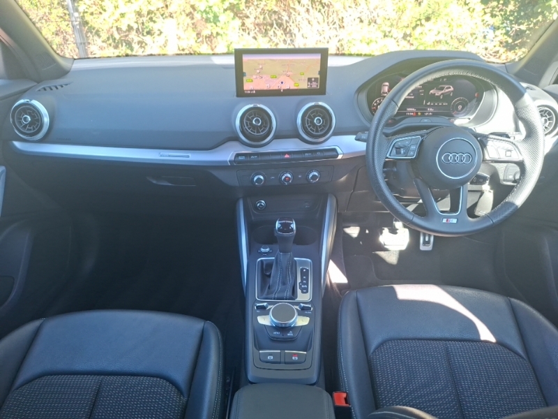 Audi Q2 35 Tfsi S Line S Tronic Grey #3