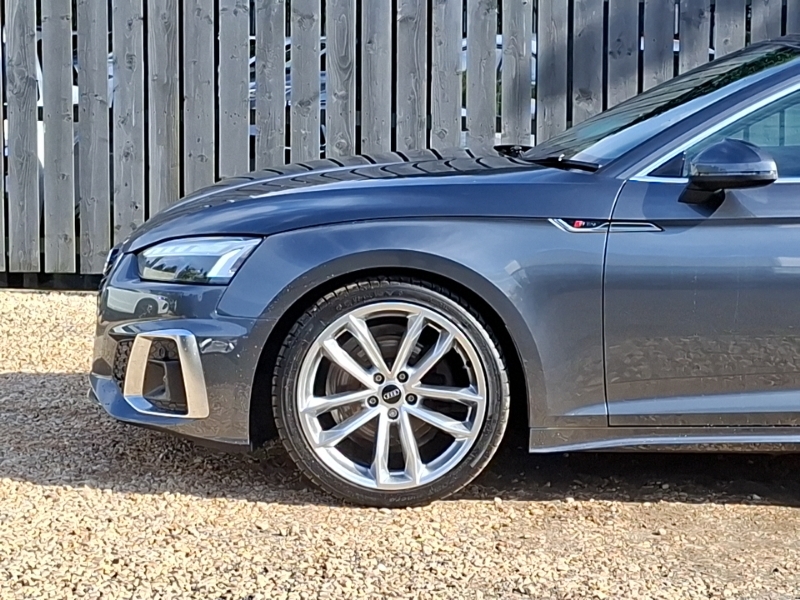 Audi A5 40 Tfsi 204 Black Edition S Tronic 2022 White #19