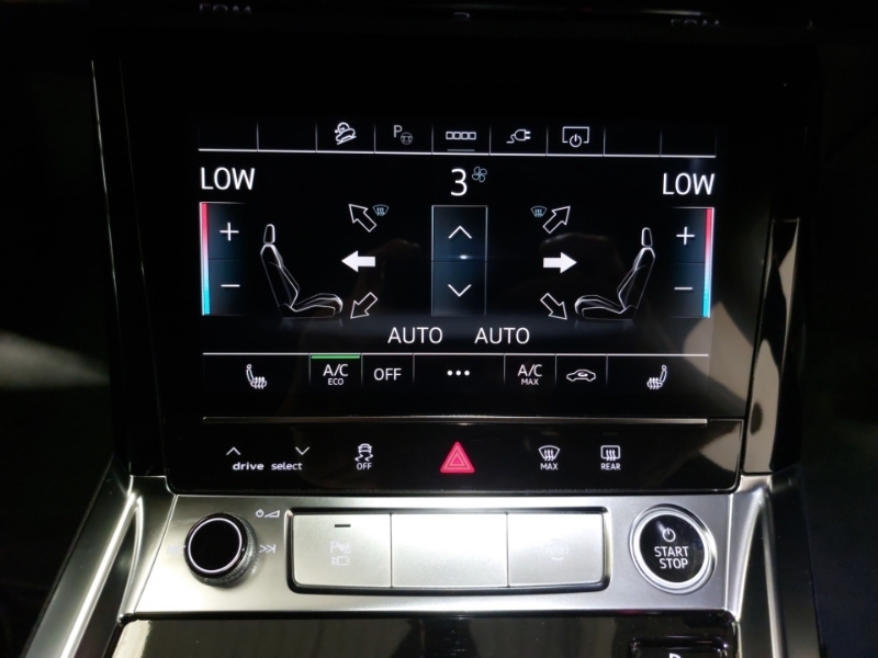 Audi E-tron Technik Suv Black #15