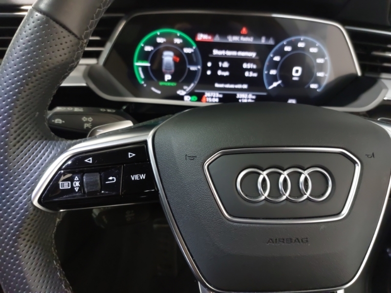Audi E-tron Technik Suv Black #12
