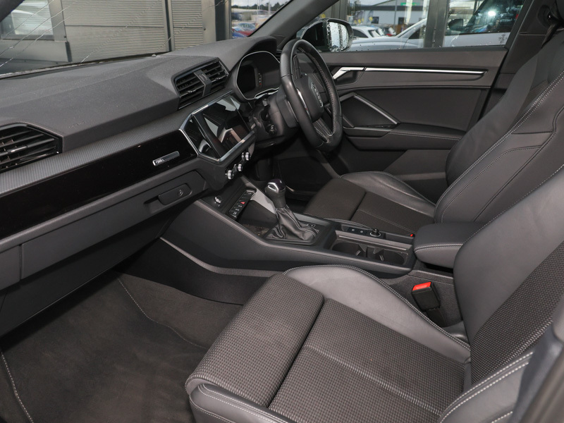 Audi Q3 35 Tfsi Black Edition S Tronic White #5