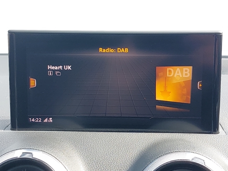 Audi Q2 35 Tfsi Sport S Tronic Black #11
