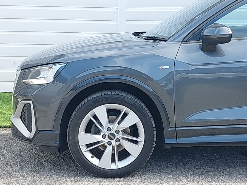 Audi Q2 35 Tfsi Sport S Tronic Black #18