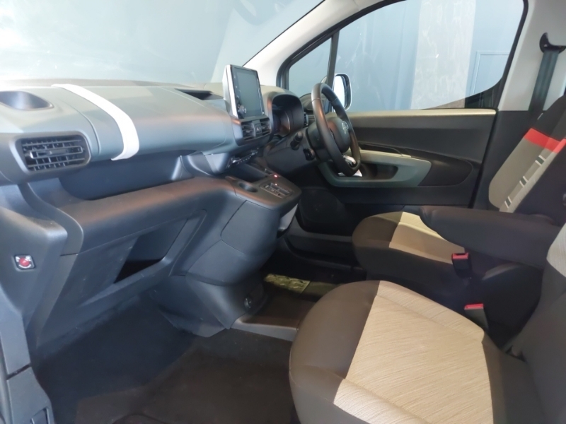 Citroen e-Berlingo 100Kw Flair Xtr M 50Kwh White #5