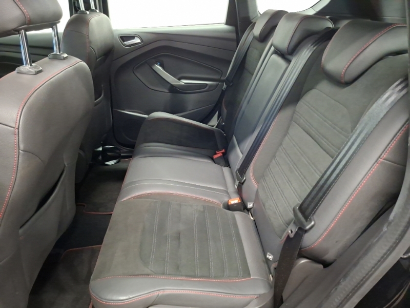 Ford Kuga 1.5 Ecoboost St-line 2Wd Black #6