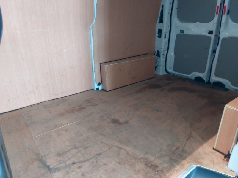 Ford Transit Custom 2.0 Ecoblue 110Ps H1 Van Leader White #6