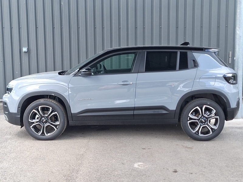 Jeep Avenger 1.2 E-hybrid Summit Dct White #4