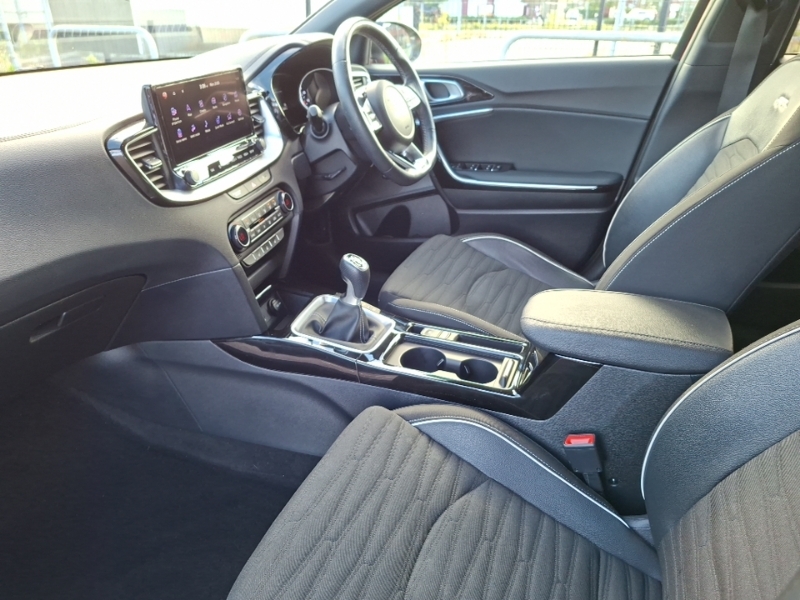 Kia Proceed 1.5T Gdi Isg Gt-line Red #5