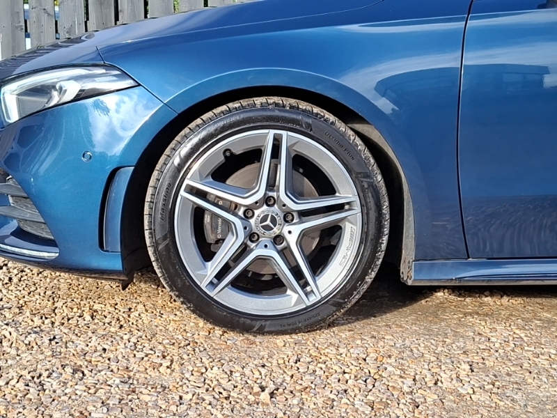 Mercedes-Benz A Class 1.5 A180d Sport White #19