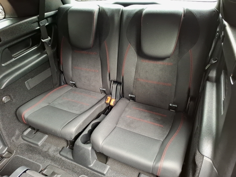 Mercedes-Benz GLB Class Glb 200 Exclusive Launch Edition 7G-tronic Silver #17