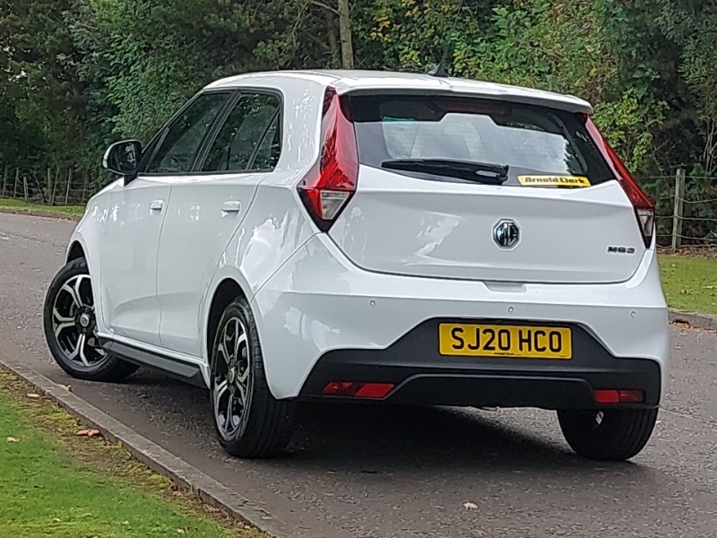 MG MG3 1.5 Vti-tech Exclusive Navigation White #2