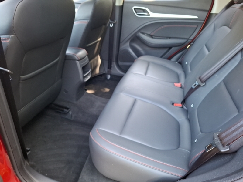 MG ZS 1.0 T-gdi Exclusive Euro 6 Black #6