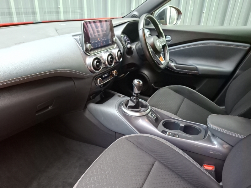 Nissan Juke 1.0 Dig-t 114 N-connecta Red #5