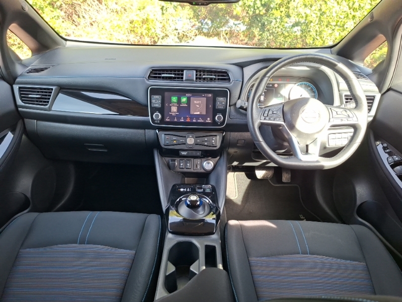 Nissan Leaf 110Kw N-connecta 39Kwh Grey #3