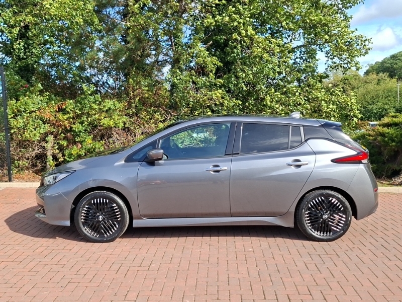Nissan Leaf 110Kw N-connecta 39Kwh Grey #4