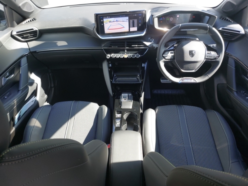 Peugeot e-208 100Kw Gt 50Kwh White #3