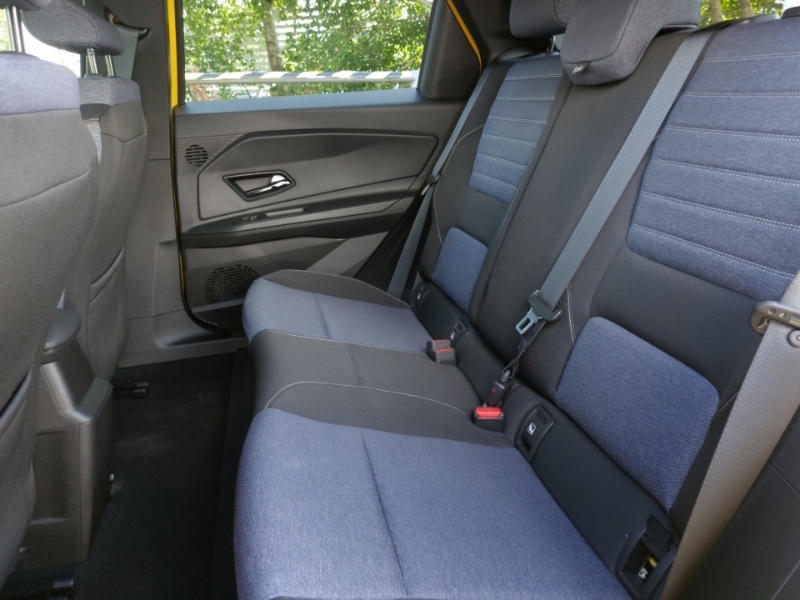 Renault 5 E-Tech 110Kw Techno Comfort Range 52Kwh Yellow #6
