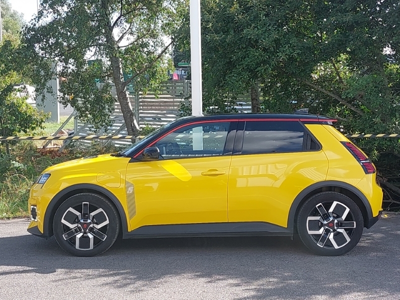 Renault 5 E-Tech 110Kw Techno Comfort Range 52Kwh Yellow #4