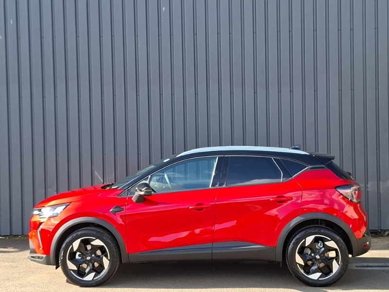 Renault Captur 1.2 Tce 115 Techno Black #4