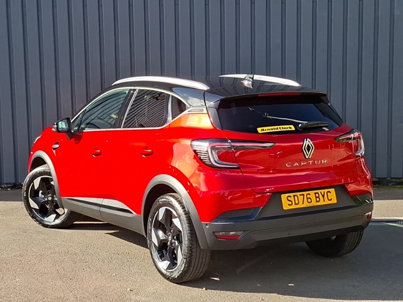 Renault Captur 1.2 Tce 115 Techno Black #2