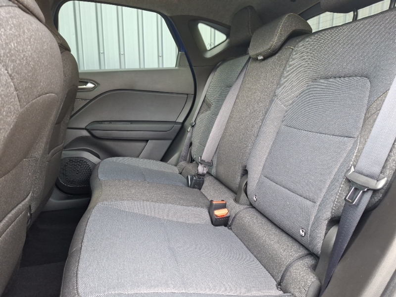 Renault Captur 1.2 Tce 115 Techno Black #6
