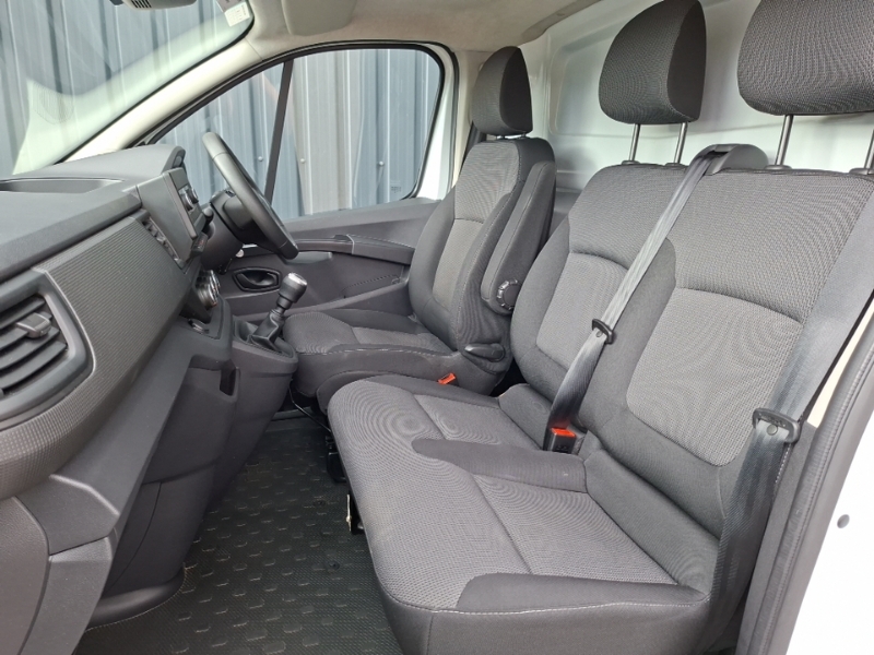 Renault Trafic Lh30 Blue Dci 150 High Roof Start Van White #5