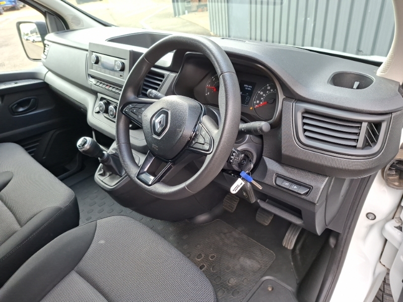 Renault Trafic Lh30 Blue Dci 150 High Roof Start Van White #3