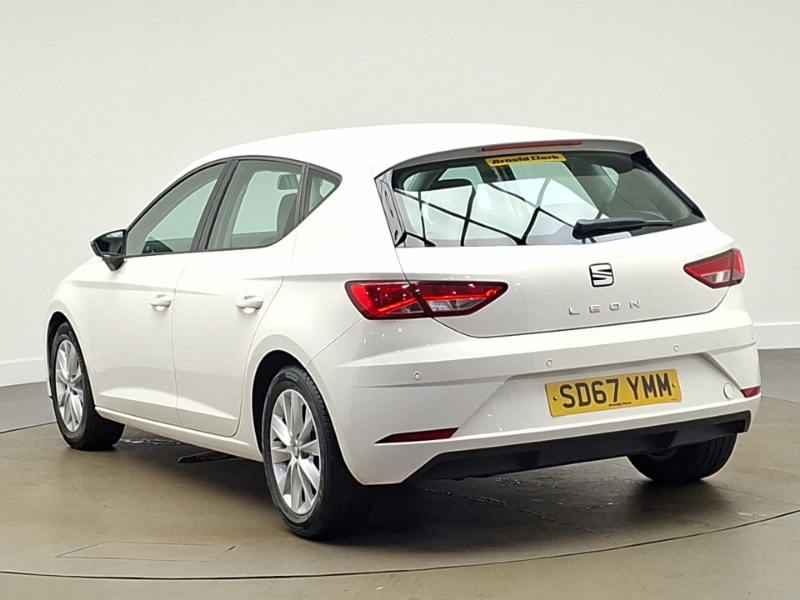 Seat Leon 1.0 Tsi Ecomotive Se Technology Dsg White #2