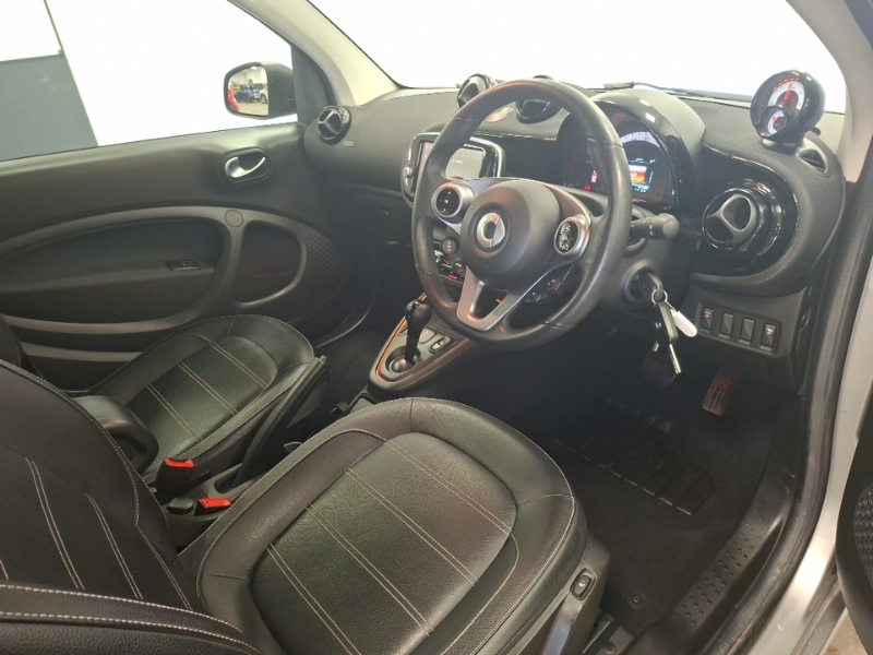 Smart Fortwo Coupe Eq Fortwo Pulse Premium Black #15