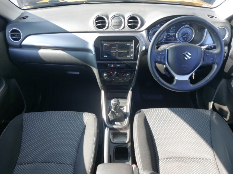 Suzuki Vitara 1.0 Boosterjet Sz-t Yellow #3