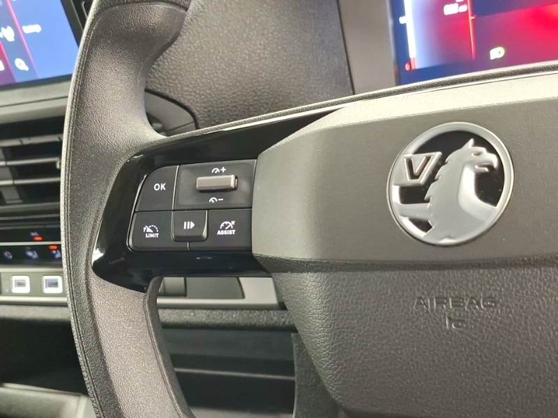 Vauxhall Vivaro 1.5 Turbo D 120 Pro H1 Van White #2