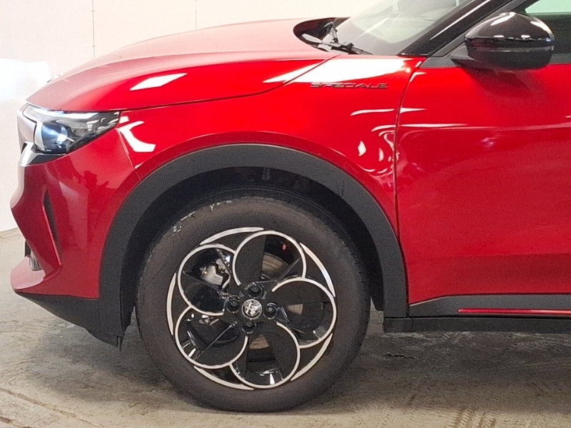 Alfa Romeo Junior 115Kw Elettrica Speciale 54Kwh Red #4