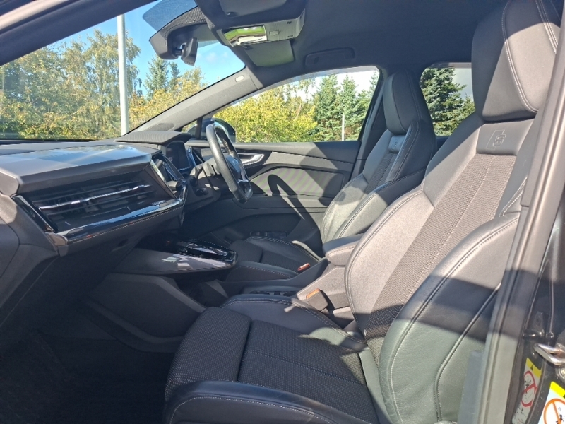 Audi Q4 E Tron 150Kw 40 82Kwh S Line Black
