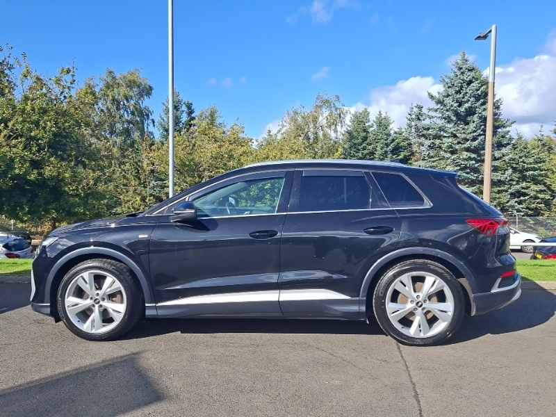 Audi Q4 E Tron 150Kw 40 82Kwh S Line Black #4